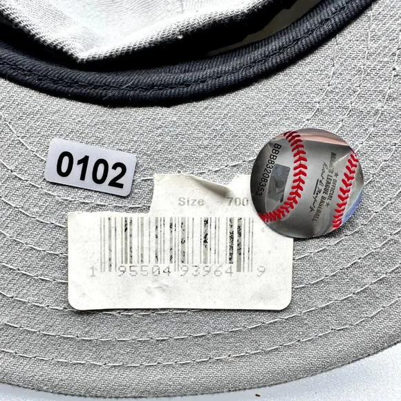 New Era Men's Hat New York Yankees 59Fifty MLB Flat Bill Fitted Gray Size 7 - Picture 6 of 6